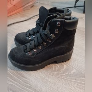 Womens boots